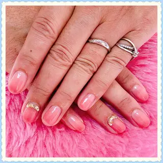 ネイル NAILWISH所属・橋本 千智のネイルデザイン