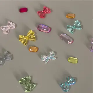 ネイル nail atelier hiton所属・nailist 朱音のネイルデザイン