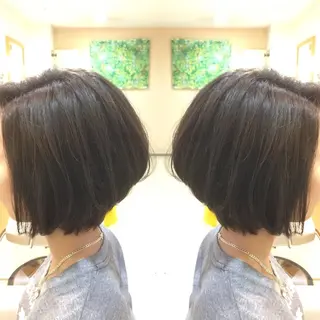 ショート カラー 🐝肥田 しょーと🐝のヘアスタイル