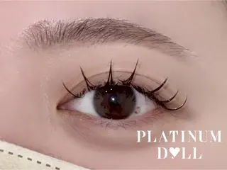 マツエク・マツパ PLATINUM DOLL アイリ💚のマツエク・マツパデザイン