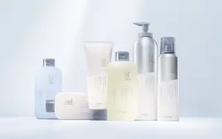 Niche 西梅田所属・スパニスト 上林のヘアスタイル