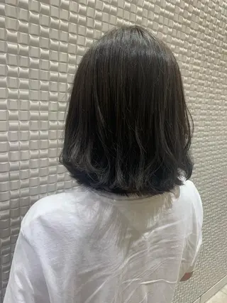 ミディアム カラー シャドールーツ美容師 篠原康太のヘアスタイル