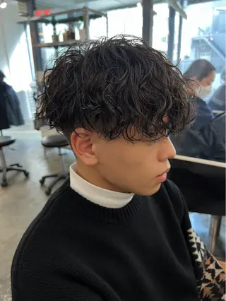 パーマ 八村 一花のヘアスタイル