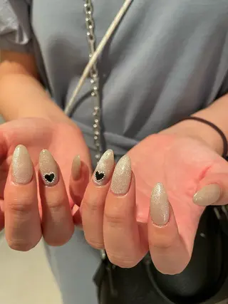 ネイル Ami 🦥のネイルデザイン