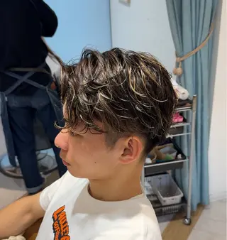 ミディアム カラー メンズ Lond  strada所属・ハクヤ心斎橋 パーマ/縮毛矯正のヘアスタイル