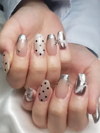 ネイル ビジュード ネイルのネイルデザイン