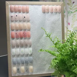 ネイル 高木 維麗絲のネイルデザイン