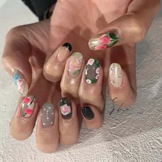 ネイル SHE所属・SHE adusaのネイルデザイン