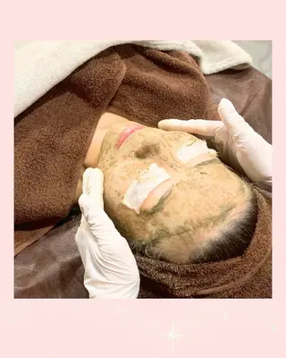 【エイジングケア肌質改善フェイシャル専門】Thanq-サンク-所属・サンク 飯田（イイダ）のエステ・リラクイメージ