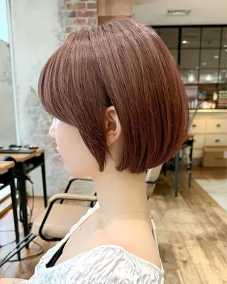 ショート カラー 💍新宿ショート 💍岩田莉奈のヘアスタイル