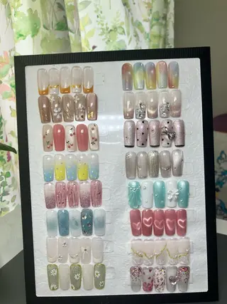 ネイル 高木 維麗絲のネイルデザイン