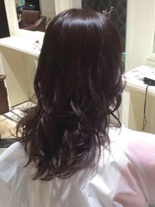 ミディアム na3moe【ナナナモエ】所属・髪質改善✨カラー特化 サロン🎨平尾晃一のヘアスタイル