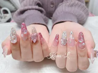 カラー ネイル 芦辺 香奈のネイルデザイン