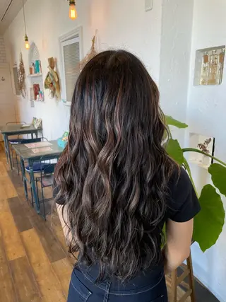 ロング カラー 🌸小掛🌸 豊橋外国人風カラーのヘアスタイル