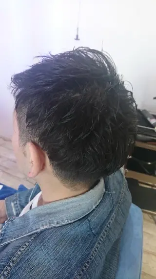 ショート メンズ 中嶌 健一のヘアスタイル