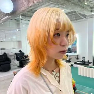 ミディアム カラー HIKARI🐈‍⬛ レイヤー×デザインのヘアスタイル
