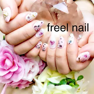 ネイル freel Beautyのネイルデザイン