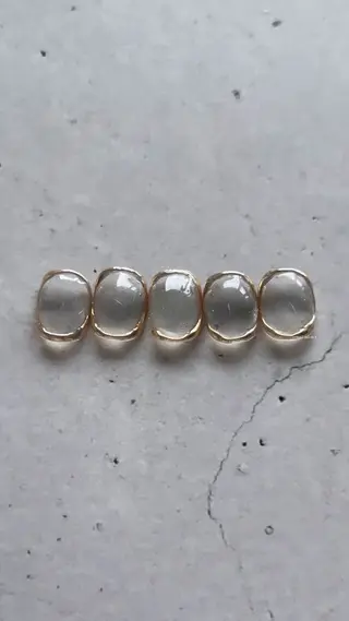 ネイル 関山 志乃のネイルデザイン