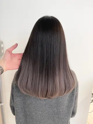 セミロング 公式 Ease by amble luxeのヘアスタイル