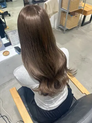 ロング カラー Moe .⋆𝜗𝜚のヘアスタイル