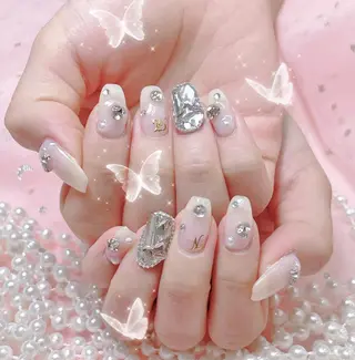 ネイル 🎀まゆ 🪽🐾のネイルデザイン