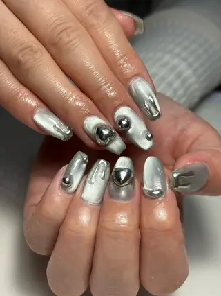 ネイル ✴︎ Delightのネイルデザイン