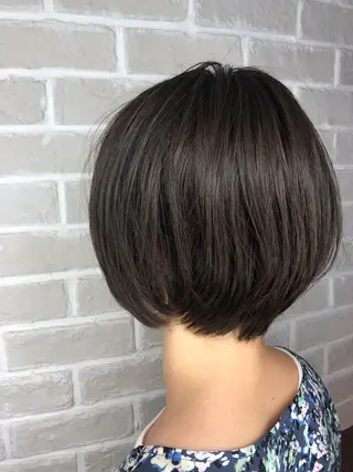 ミディアム トレヴァー デルチザンのヘアスタイル