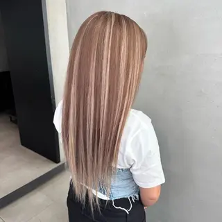 ロング カラー 大阪 梅田/ ハイトーン/エクステのヘアスタイル