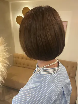 ミディアム ミルクティ/ピンク/ レイヤー/yuriaのヘアスタイル