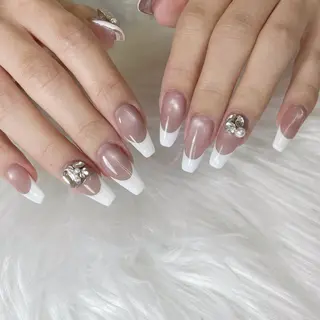 ネイル Kanako 💫のネイルデザイン