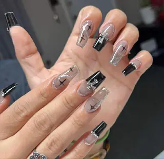 ネイル Queen Nail 柏店　クイーンネイルのネイルデザイン