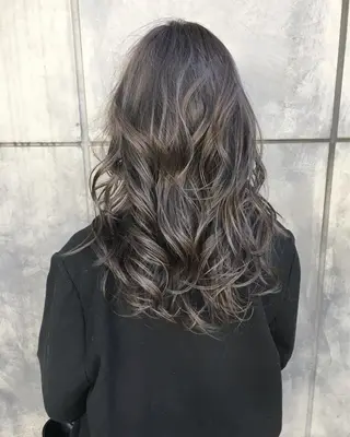 ロング カラー レイヤーカット BLend 渋谷のヘアスタイル
