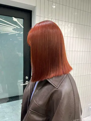 ミディアム カラー LiSA/レイヤー /ベージュカラーのヘアスタイル