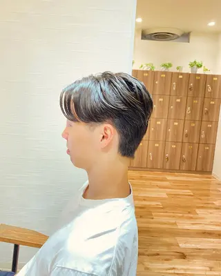 ショート パーマ メンズ イシカワ ユウタのヘアスタイル