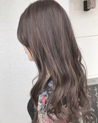 セミロング カラー レイヤーカット匠 イソザキノリユキのヘアスタイル