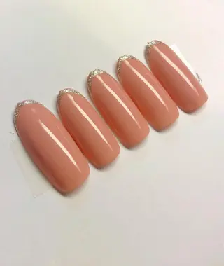 ネイル Bella  totalbeauty所属・Bella 齋藤理奈のネイルデザイン