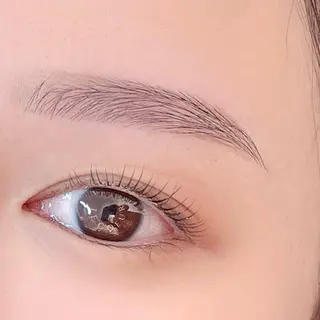 マツエク・マツパ eyelash&eyebrow Luminous所属・Luminous まつげ&眉毛 専門店のマツエク・マツパデザイン