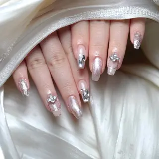 ネイル Maggie Nail🦩のネイルデザイン