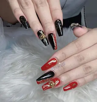 ネイル &ME Momoのネイルデザイン