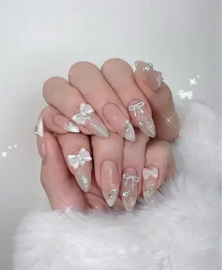 ネイル Lyna 池袋のネイルデザイン