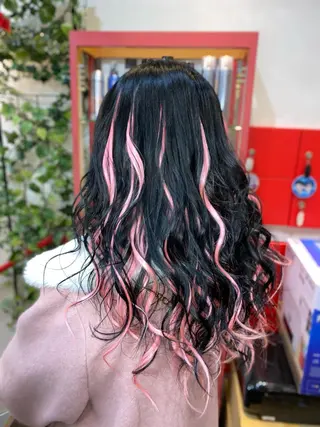 セミロング ゆぴ☾‪/推しカラー /ハイトーンのヘアスタイル