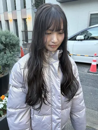 セミロング カラー ナチュラルなヘア /ヨシダトモキのヘアスタイル