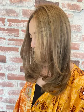 セミロング YUSICA  所沢 イマムラ✳︎✴︎のヘアスタイル