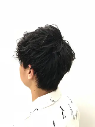 メンズ ブリーチカラー/ 岩破瑞希のヘアスタイル