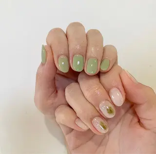 ネイル 佐藤 穂乃香のネイルデザイン