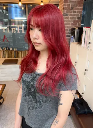 セミロング カラー レイヤーウルフ エクステ磯部のヘアスタイル