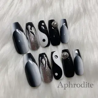 ネイル Aphrodite パラジェル認定サロンのネイルデザイン