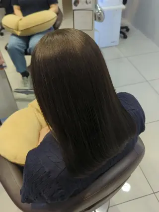 ミディアム 髪質改善/お呼ば れヘア/透明感カラーのヘアスタイル