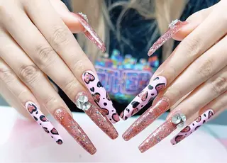 ネイル YK 美学院のネイルデザイン