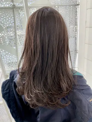 セミロング カラー 🏅髪質改善🏅店長 鈴木淳平のヘアスタイル